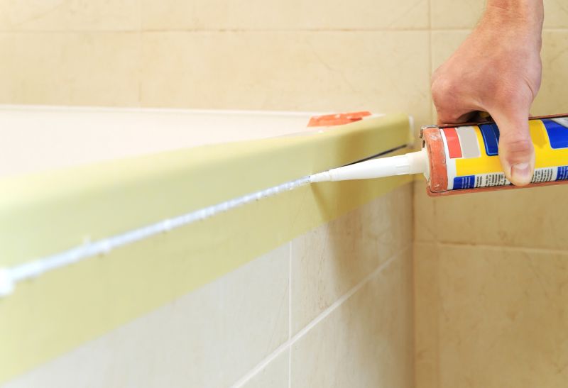 Bathtub Caulking in Kansas City, KS