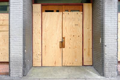 Preserve Privacy with Board Up Services!
